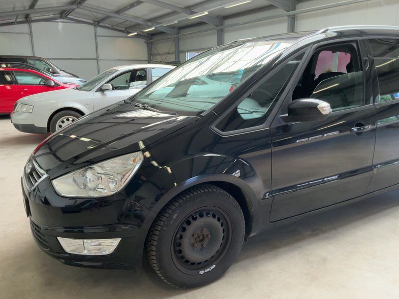 Ford Galaxy 2.0 TDCi Business Edition 2015 – снимка 2