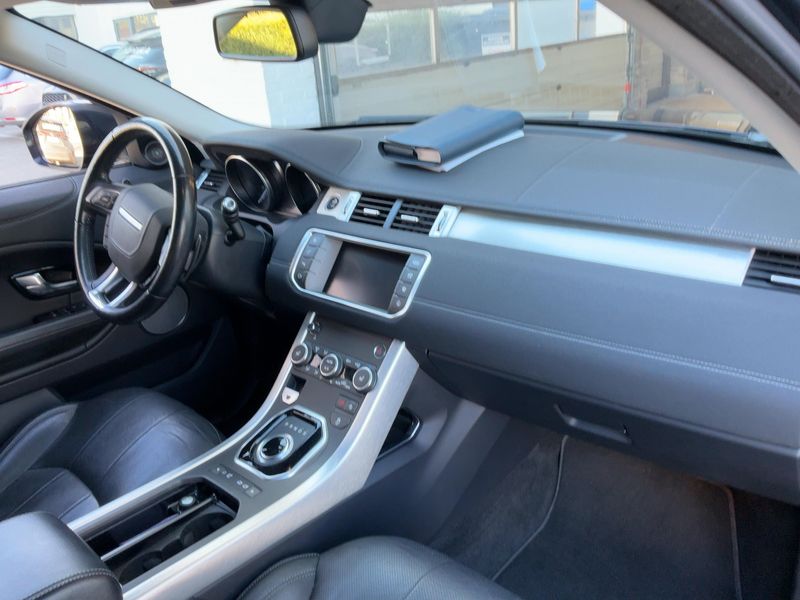 Land Rover Evoque 2.0 Sd4 SE Dynamic 2018 – снимка 17