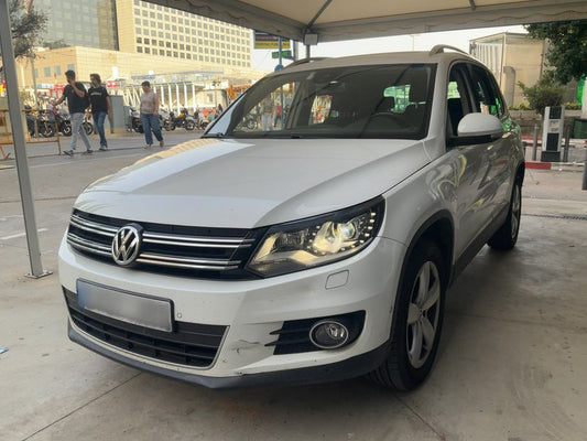 Volkswagen Tiguan 2.0 TDI Sport 4Motion BlueMotion Tech 2015 – снимка 1