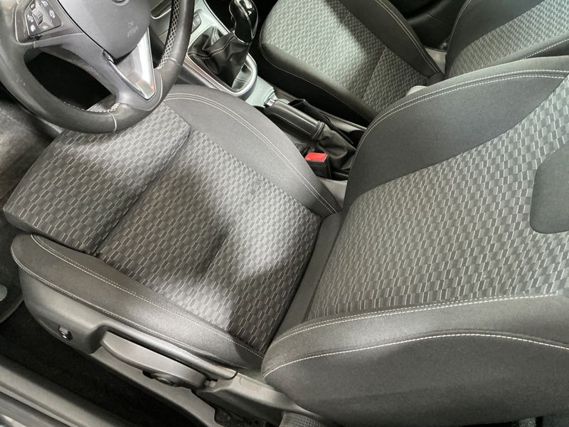 Opel Astra 1.6 CDTI Edition Start/Stop 2019 – снимка 26