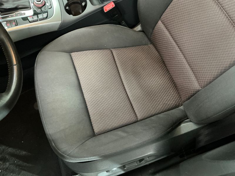 Audi Q5 2.0 TFSI quattro 2009 – снимка 34