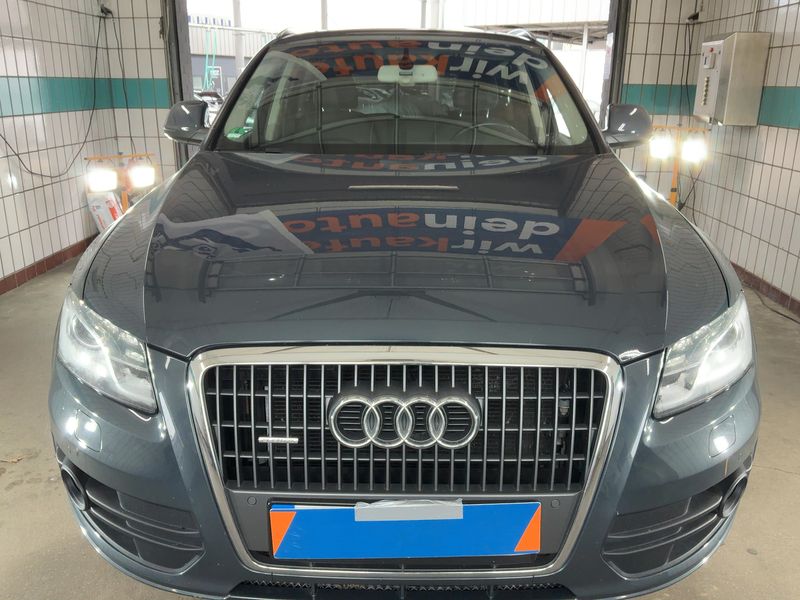 Audi Q5 2.0 TFSI quattro 2009 – снимка 14