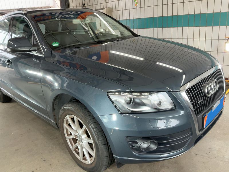Audi Q5 2.0 TFSI quattro 2009 – снимка 12