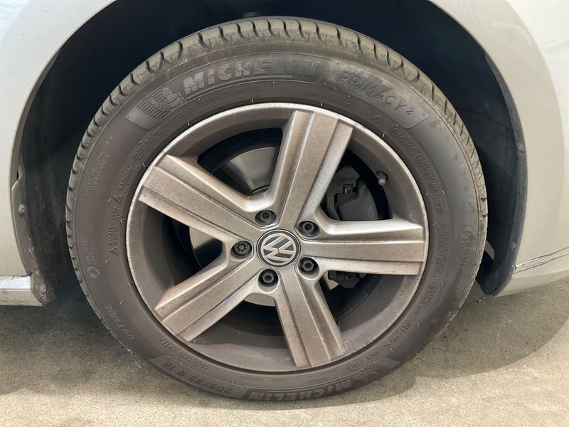 Volkswagen Golf VII 1.4 TSI Highline BlueMotion Tech 2015 – снимка 11