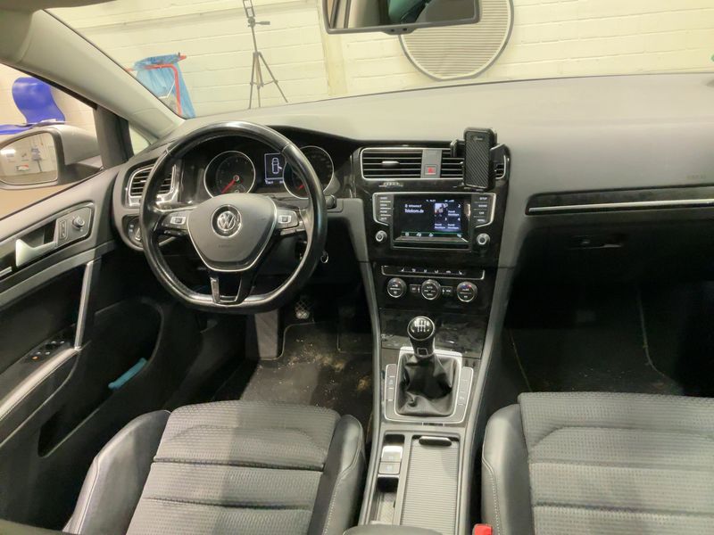Volkswagen Golf VII 1.4 TSI Highline BlueMotion Tech 2015 – снимка 18