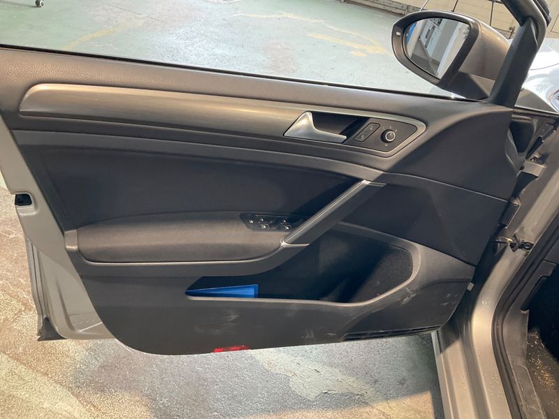 Volkswagen Golf VII 1.4 TSI Comfortline BlueMotion Tech 2013 – снимка 32