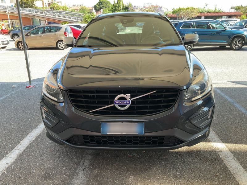 Volvo XC60 2.0 D4 R-Design 2WD 2017 – снимка 14