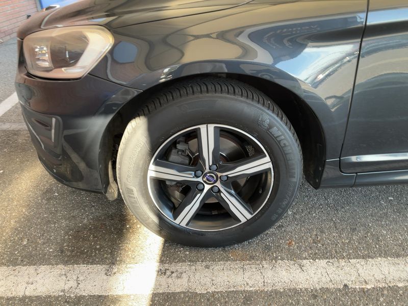 Volvo XC60 2.0 D4 R-Design 2WD 2017 – снимка 3