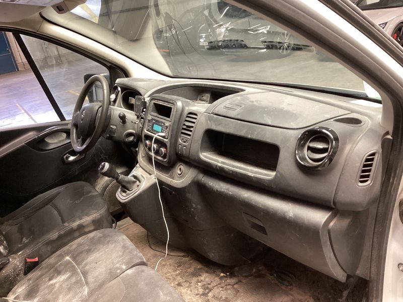Renault Trafic 2.0 BLUE dCi L1H1 DOKA 3,0t 2021 – снимка 32