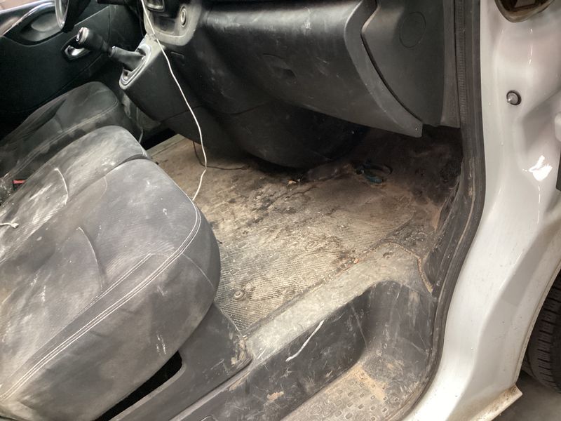 Renault Trafic 2.0 BLUE dCi L1H1 DOKA 3,0t 2021 – снимка 33