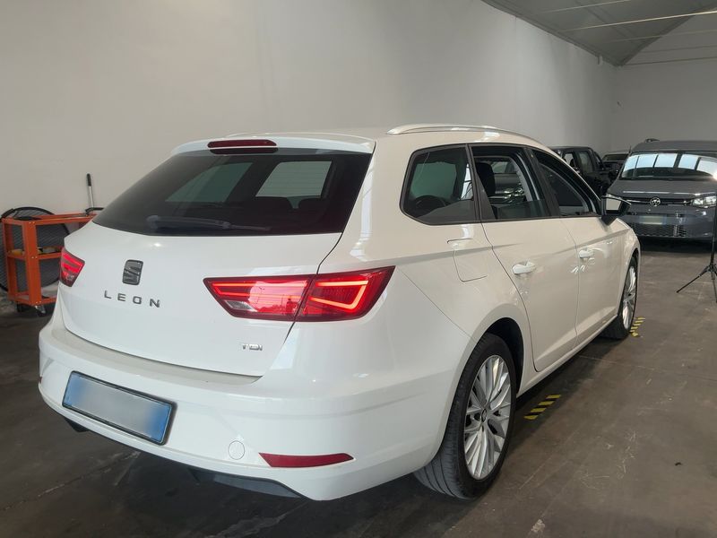 Seat Leon 1.6 TDI Style 2018 – снимка 8