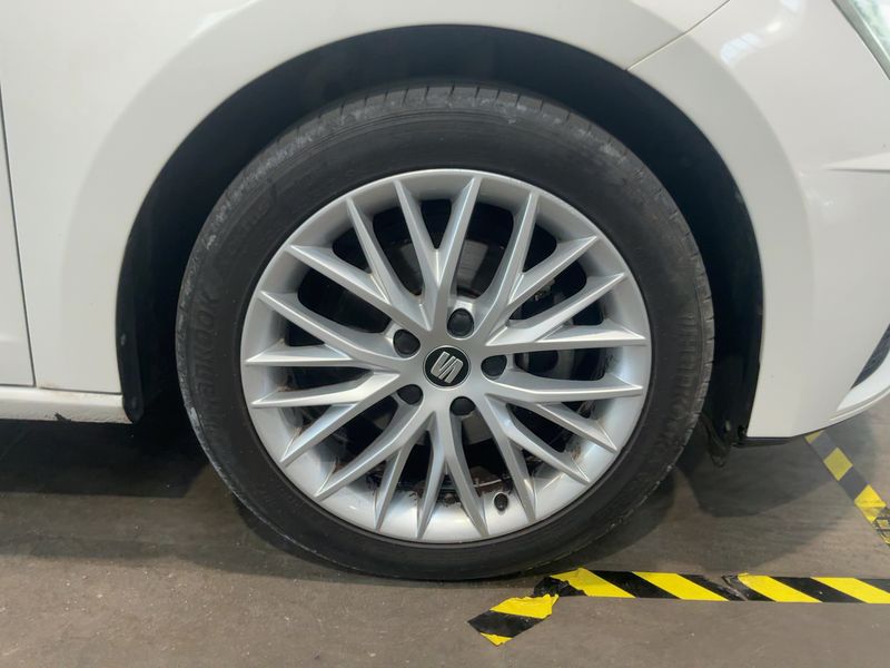 Seat Leon 1.6 TDI Style 2018 – снимка 11