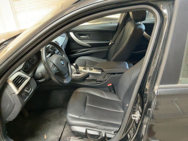 BMW 3er 318d 2013 – снимка 16