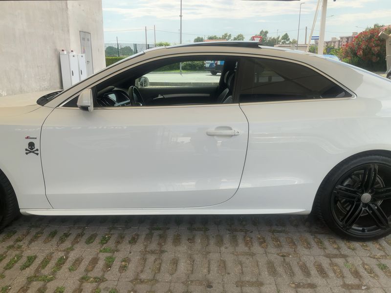 Audi A5 3.0 V6 TDI quattro 2010 – снимка 4