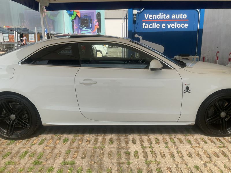 Audi A5 3.0 V6 TDI quattro 2010 – снимка 10