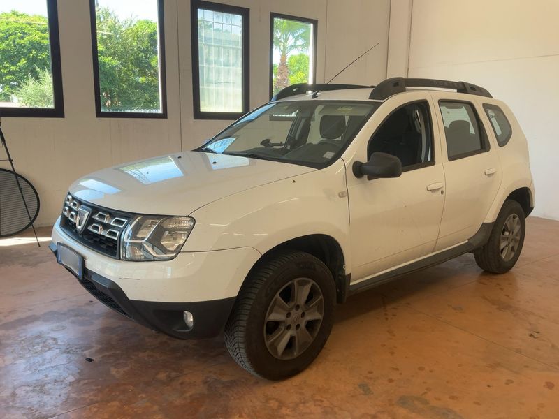 Dacia Duster 1.6 LPG Laureate 4x2 2015 – снимка 1