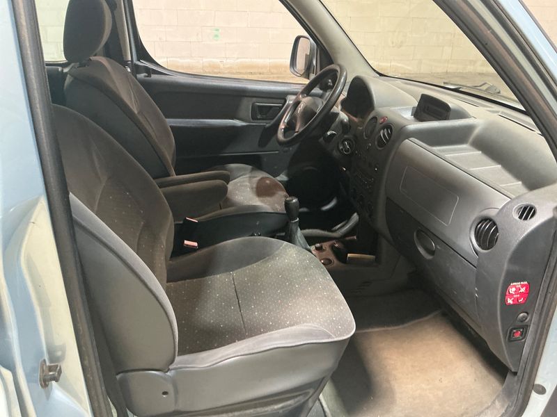 Citroen Berlingo 2.0 HDi SX Plus Familiar 2006 – снимка 3