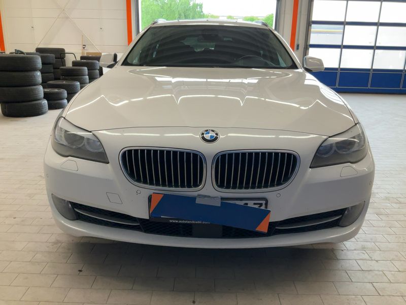 BMW 5er 530d 2012 – снимка 14