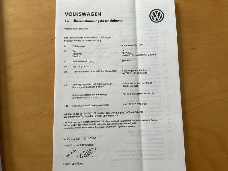 Volkswagen Sharan 2.0 TDI Comfortline BlueMotion Tech 2017 – снимка 16