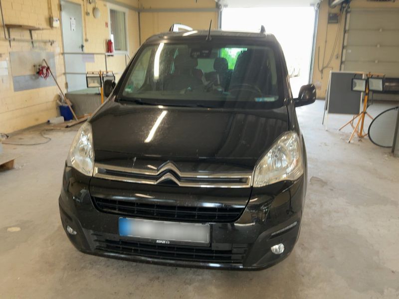 Citroen Berlingo 1.6 Blue-HDi Shine 2018 – снимка 14