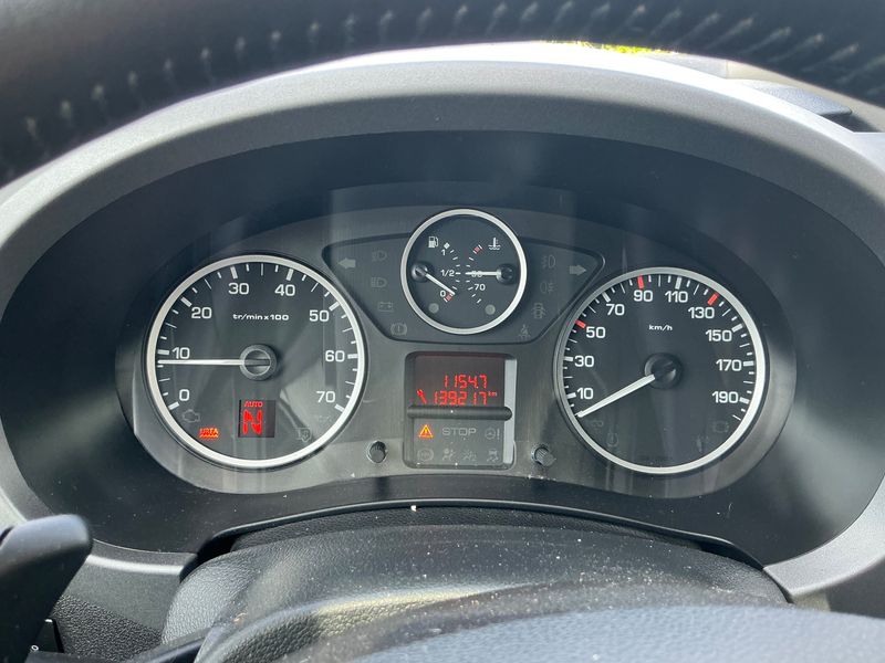Citroen Berlingo 1.6 Blue-HDi Shine 2018 – снимка 18