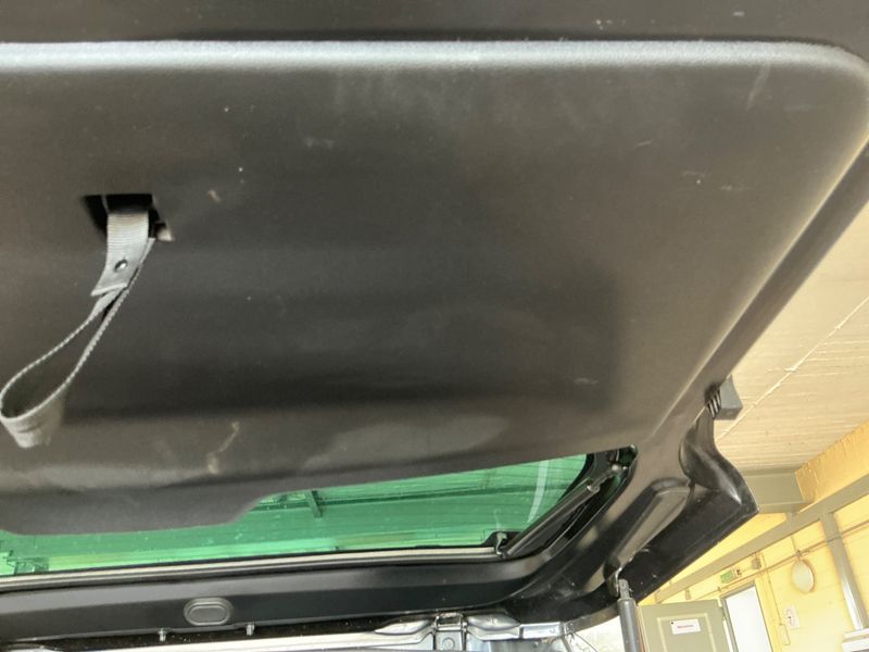 Citroen Berlingo 1.6 Blue-HDi Shine 2018 – снимка 25