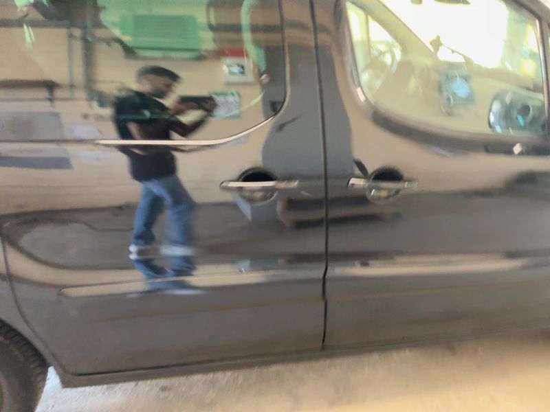 Citroen Berlingo 1.6 Blue-HDi Shine 2018 – снимка 10