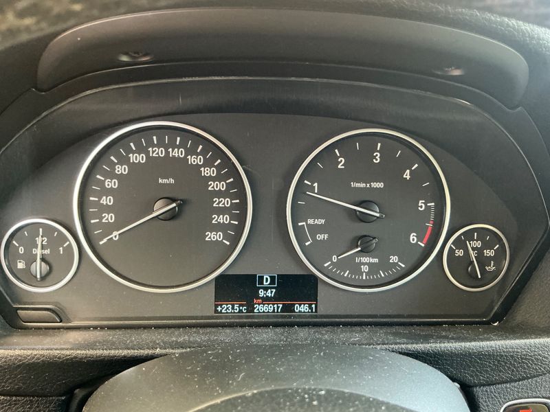 BMW 3er 318d 2013 – снимка 13