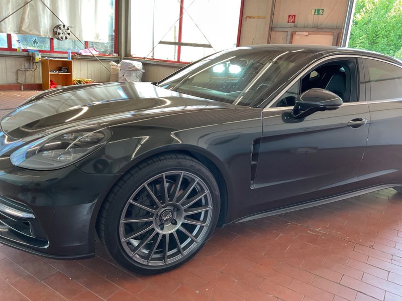Porsche Panamera 4S Diesel 2016 – снимка 2