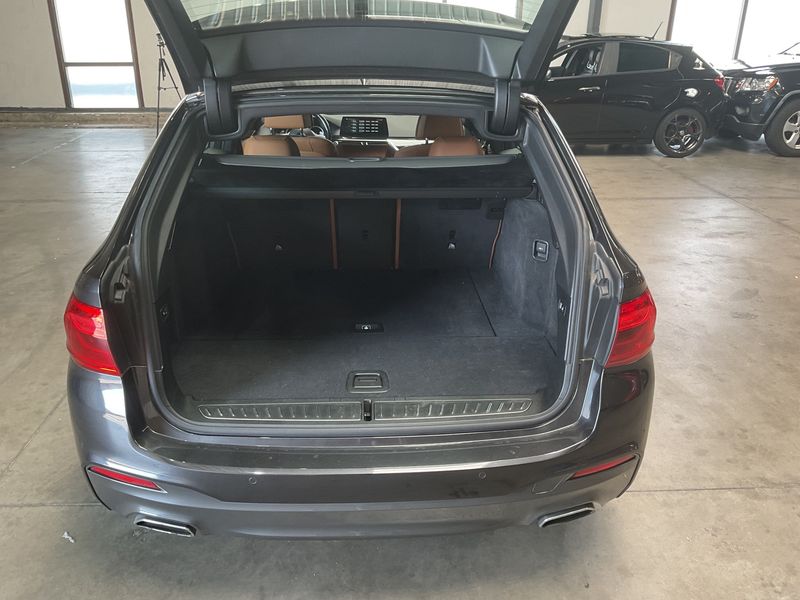 BMW 5er 520i M Sport 2018 – снимка 15