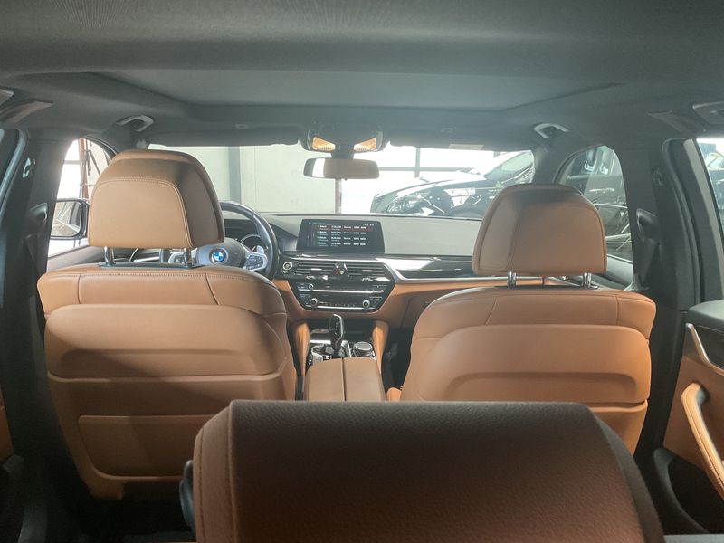 BMW 5er 520i M Sport 2018 – снимка 17