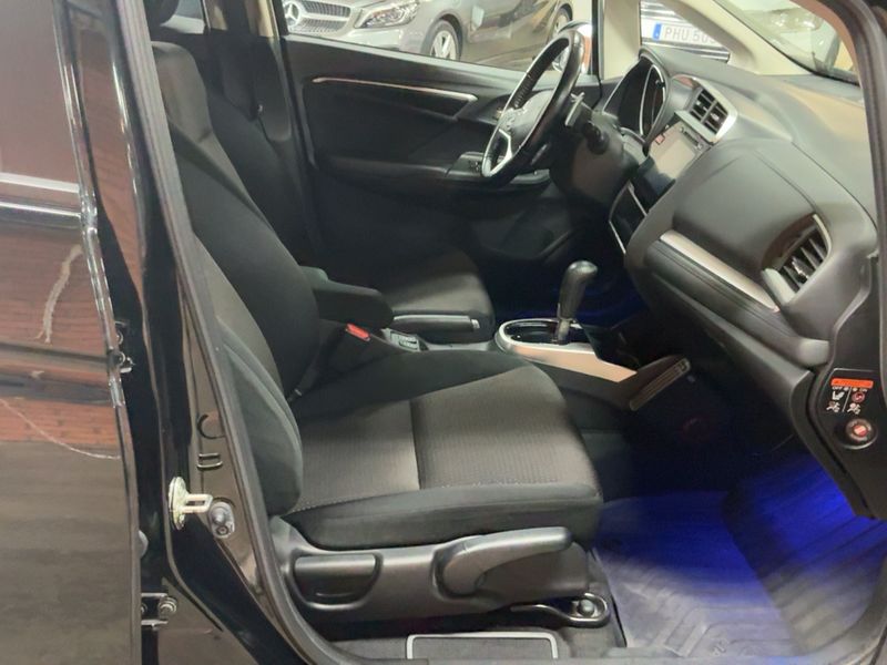 Honda Jazz 1.3 i-VTEC Elegance 2016 – снимка 17