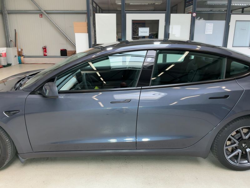 Tesla Model 3 Standard Range 2023 – снимка 4