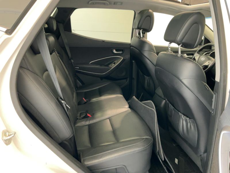 Hyundai Santa Fe 2.2 CRDi Style 4WD 2014 – снимка 20