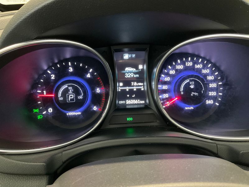 Hyundai Santa Fe 2.2 CRDi Style 4WD 2014 – снимка 19