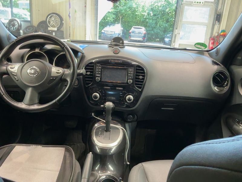 Nissan Juke 1.6 Acenta 2017 – снимка 17
