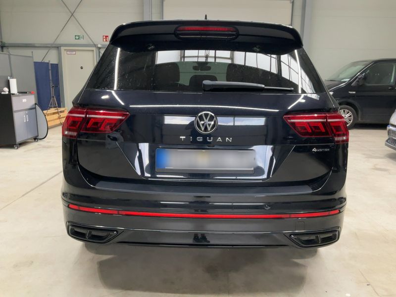 Volkswagen Tiguan 2.0 TDI R-Line 4Motion 2022 – снимка 7