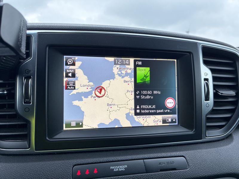 Kia Sportage 1.6 GDI Attract 2WD 2016 – снимка 13
