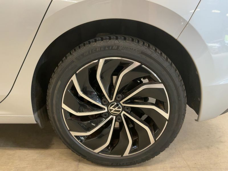 Volkswagen Golf VIII 1.5 eTSI ACT Style 1st 2020 – снимка 5