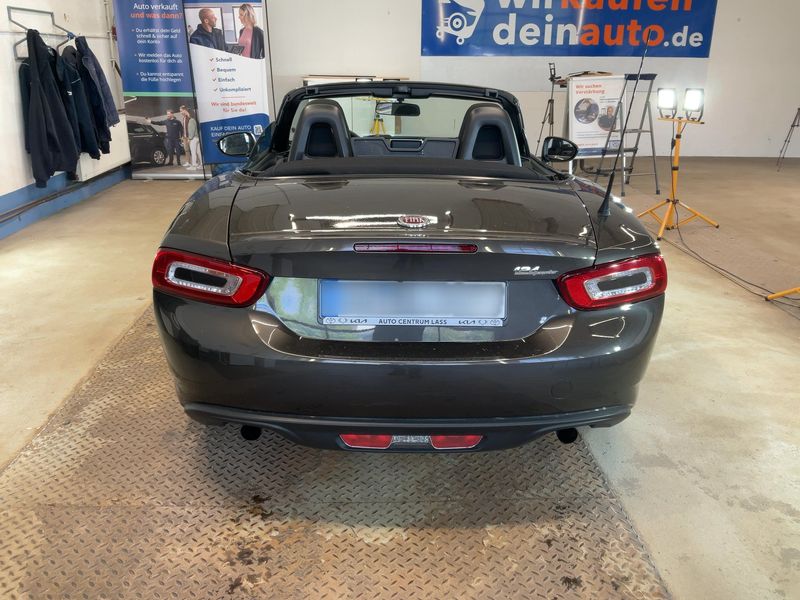 Fiat 124 Spider 1.4 Turbo Basis 2018 – снимка 7