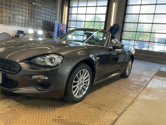 Fiat 124 Spider 1.4 Turbo Basis 2018 – снимка 2