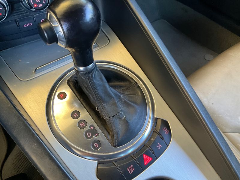 Audi TT 3.2 V6 quattro Coupe 2006 – снимка 25