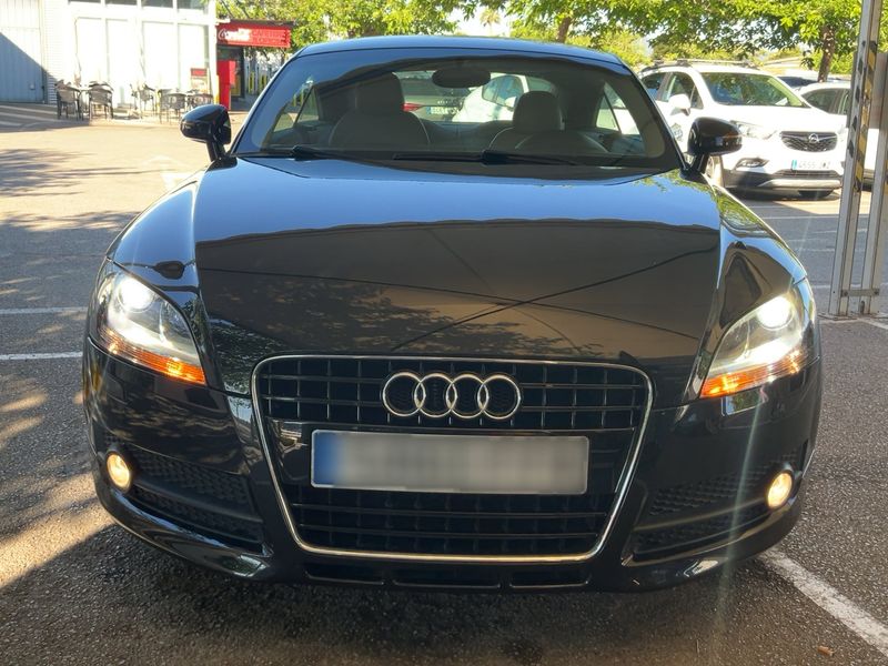 Audi TT 3.2 V6 quattro Coupe 2006 – снимка 14