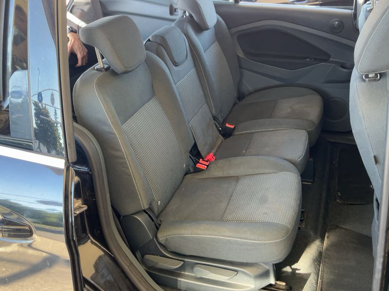 Ford Grand C-Max 1.6 TDCi Trend 2011 – снимка 19