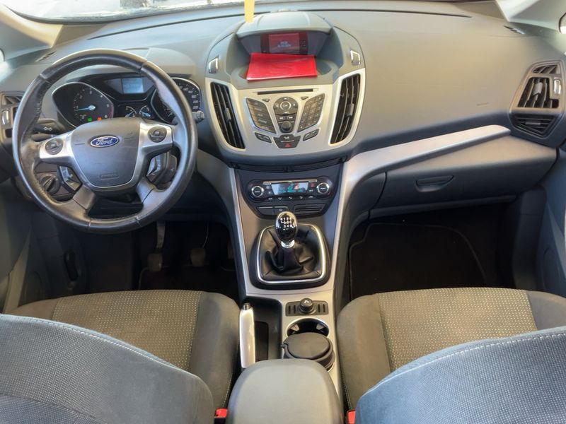 Ford Grand C-Max 1.6 TDCi Trend 2011 – снимка 17