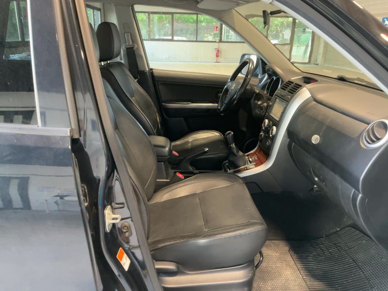 Suzuki Grand Vitara 1.9 DDiS Executive 2008 – снимка 16