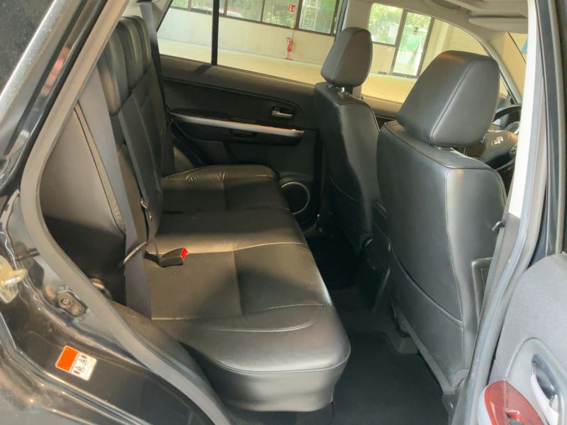 Suzuki Grand Vitara 1.9 DDiS Executive 2008 – снимка 19