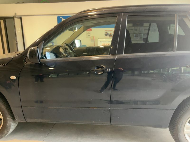 Suzuki Grand Vitara 1.9 DDiS Executive 2008 – снимка 4