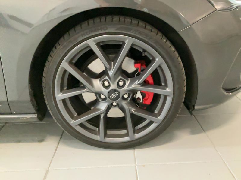 Ford Focus 2.3 EcoBoost ST X 2022 – снимка 11