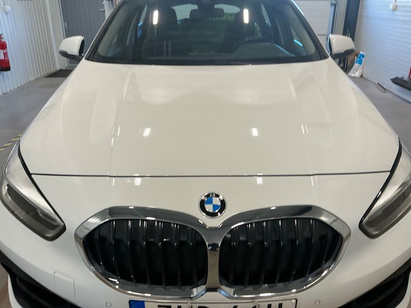 BMW 1er 118i Sport Line 2022 – снимка 24